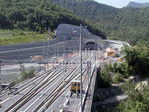 Alta capacità: sindacati, con la Regione condiviso l’obiettivo di riaprire i cantieri e riprendere i lavori