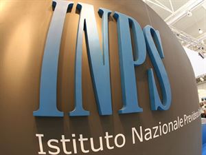 Protestano i lavoratori dell’Inps di Taranto. I sindacati proclamano lo stato di agitazione