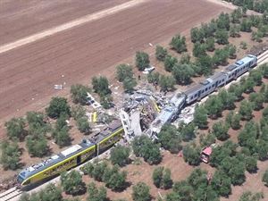 SCONTRO TRENI: FUMAROLA, PROFONDAMENTE SCOSSA DALLA TRAGEDIA CHE HA FATTO TANTE VITTIME