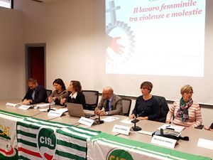 Lavoro femminile, molestie e violenze: Cisl, la sfida passa dal rispetto delle persone